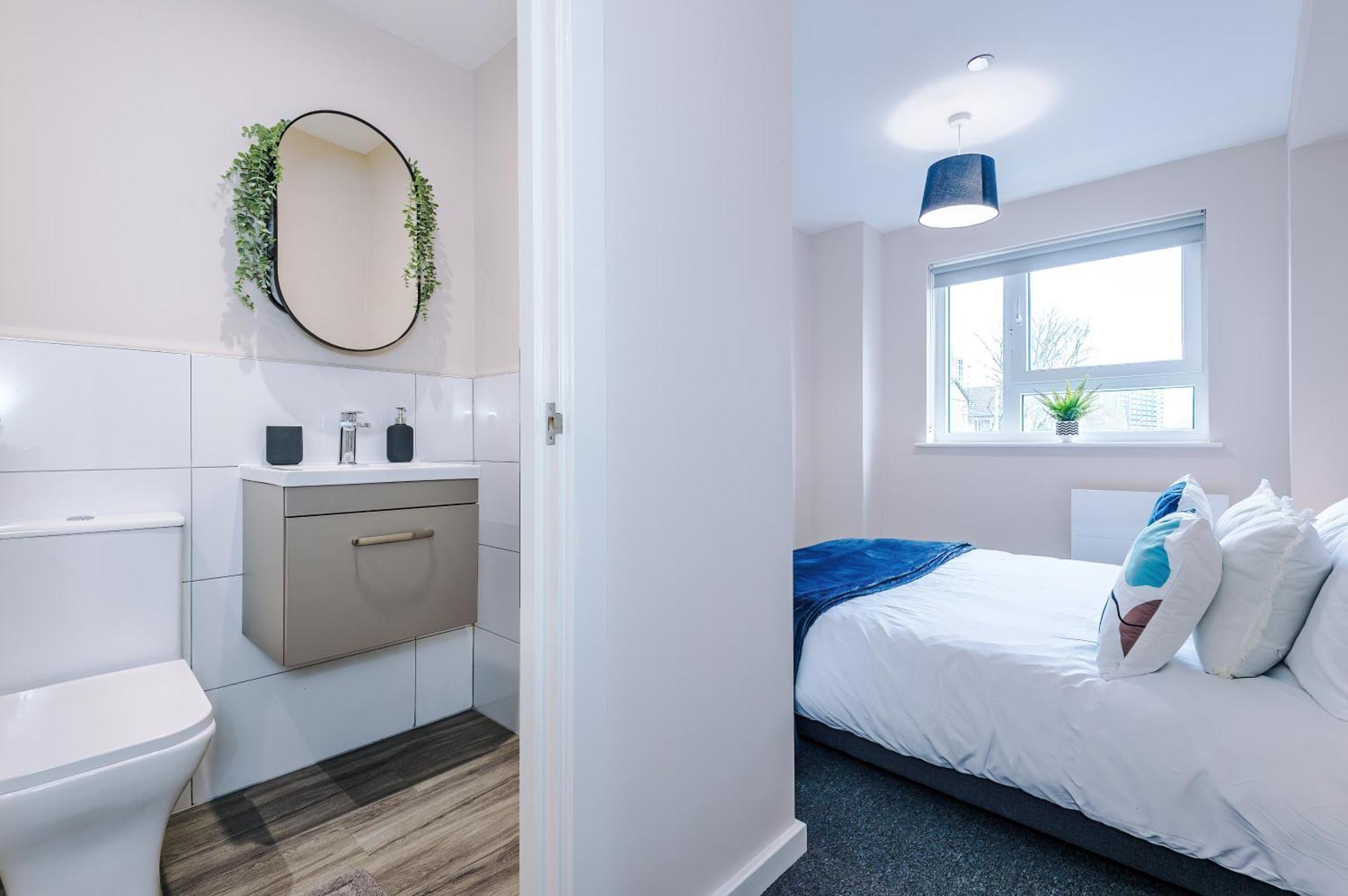 Deluxe New Build 2 Bedroom 2 Bathroom Apartment - Free Secure Parking Manchester Exterior photo